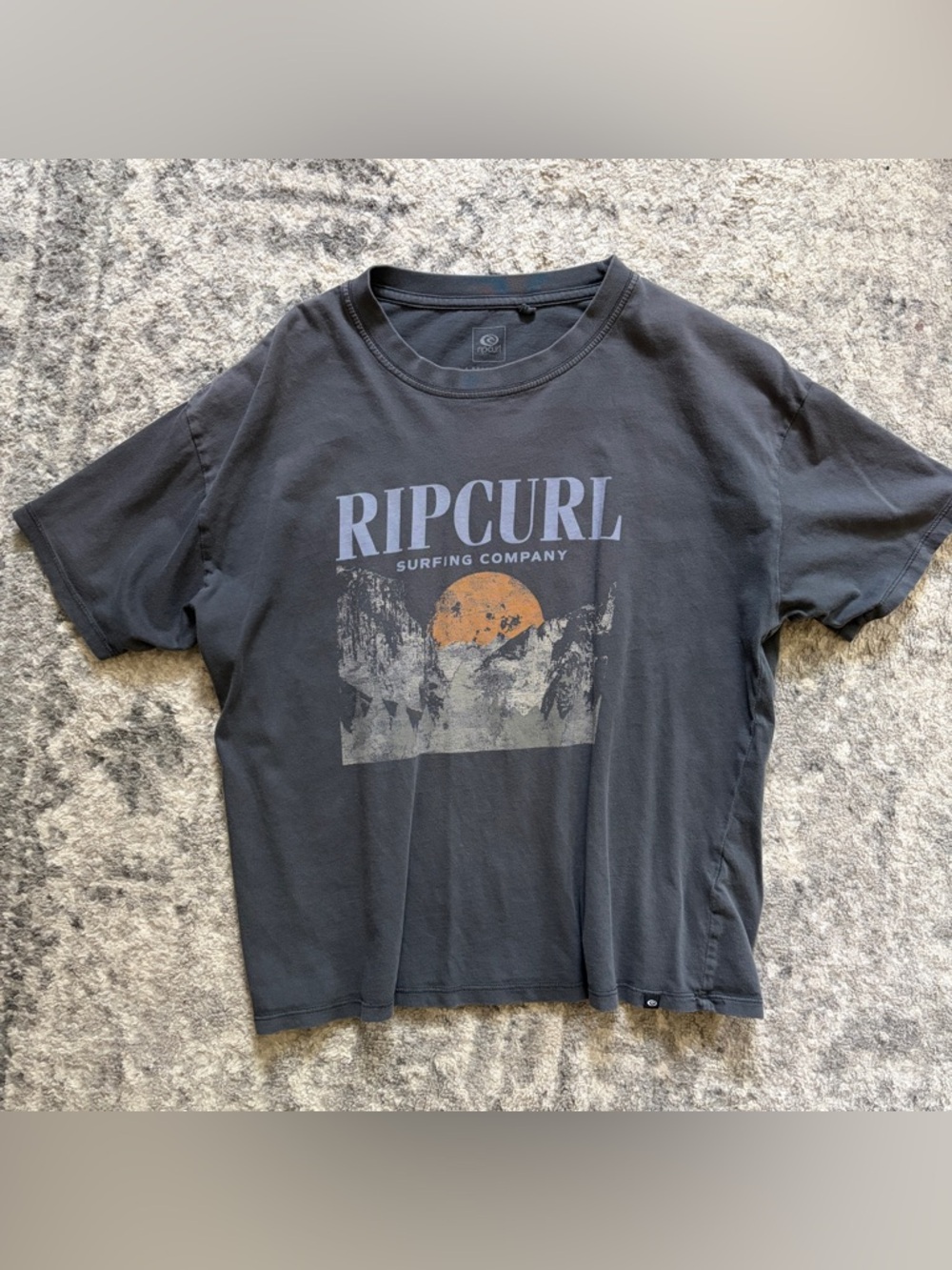 Women’s rip curl t shirt